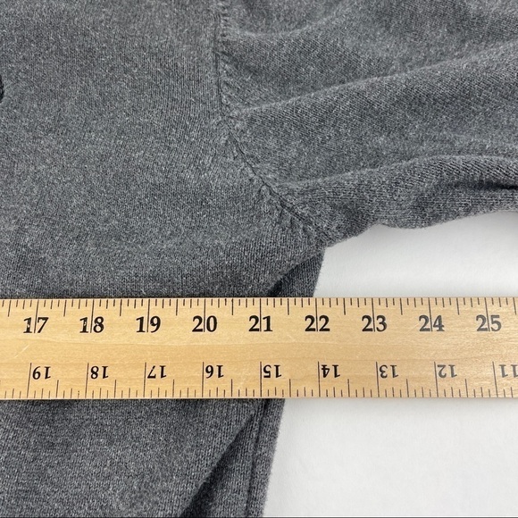 Chaps Sweater Mens XL Gray Red Plaid Elbow Patches Vneck - Picture 7 of 9